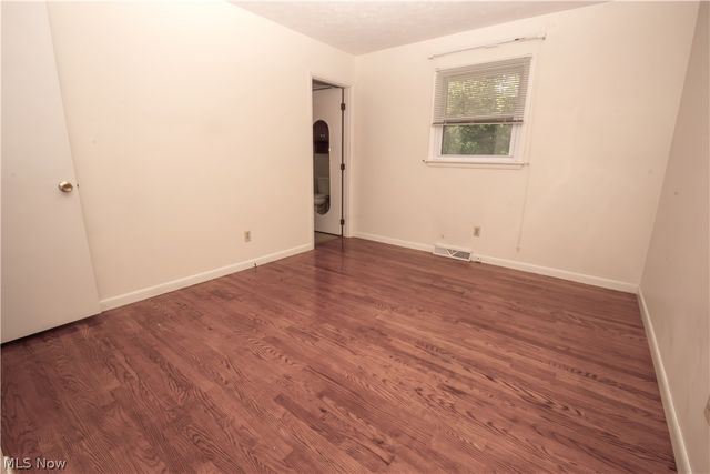3256 Valley Forge Drive, Brunswick, OH 44212