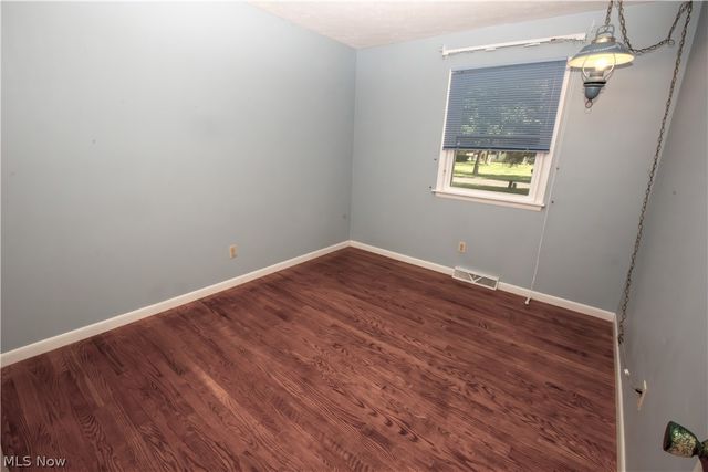 3256 Valley Forge Drive, Brunswick, OH 44212