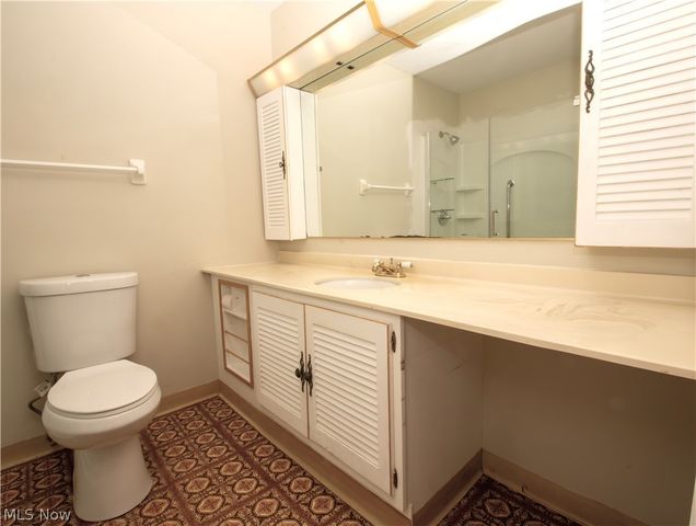 3256 Valley Forge Drive, Brunswick, OH 44212