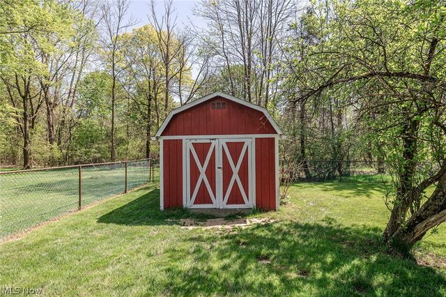 3256 Valley Forge Drive, Brunswick, OH 44212