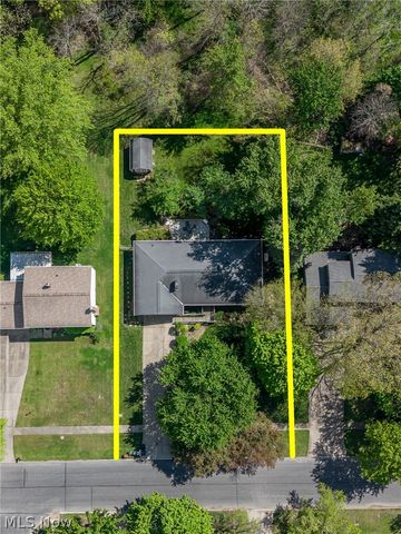 3256 Valley Forge Drive, Brunswick, OH 44212
