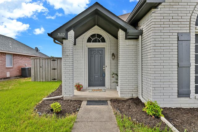 7602 Nassau Drive, Rowlett, TX 75089