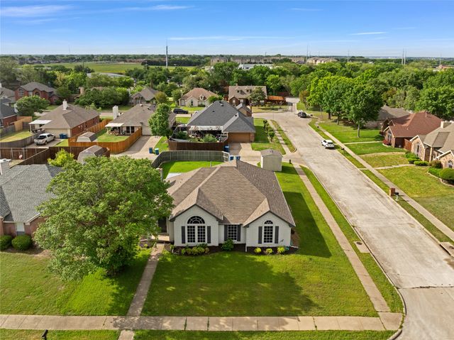 7602 Nassau Drive, Rowlett, TX 75089