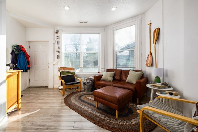 1150 S 400 E, Salt Lake City, UT 84111