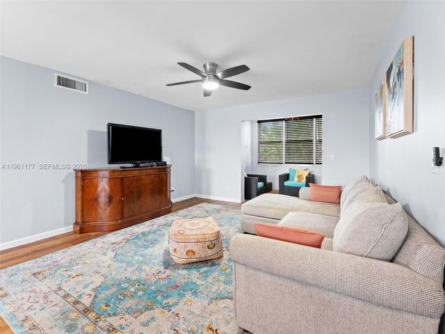 2601 NE 3rd Court 4030, Boynton Beach, FL 33435