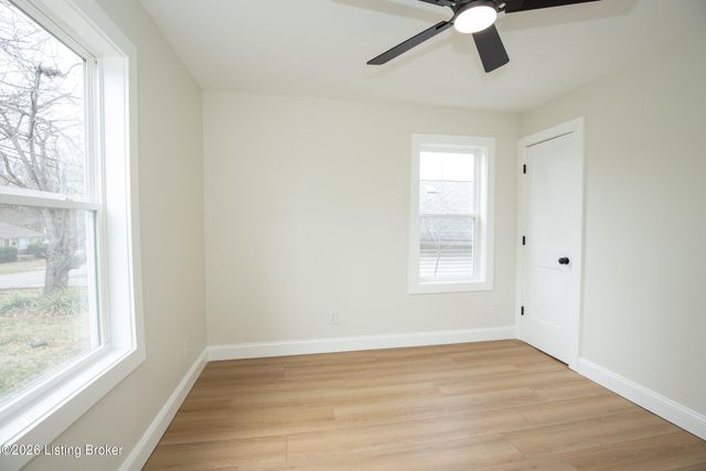 2511 Elmhurst Ave, Louisville, KY 40216