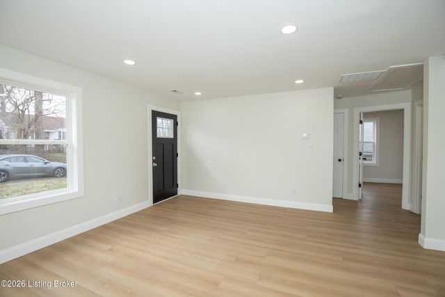 2511 Elmhurst Ave, Louisville, KY 40216