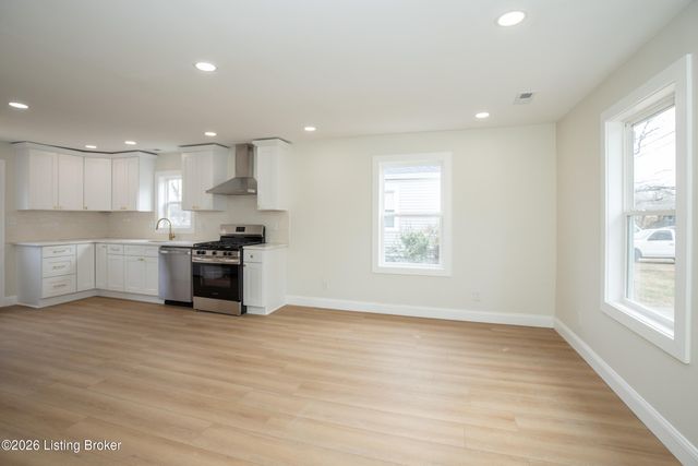 2511 Elmhurst Ave, Louisville, KY 40216