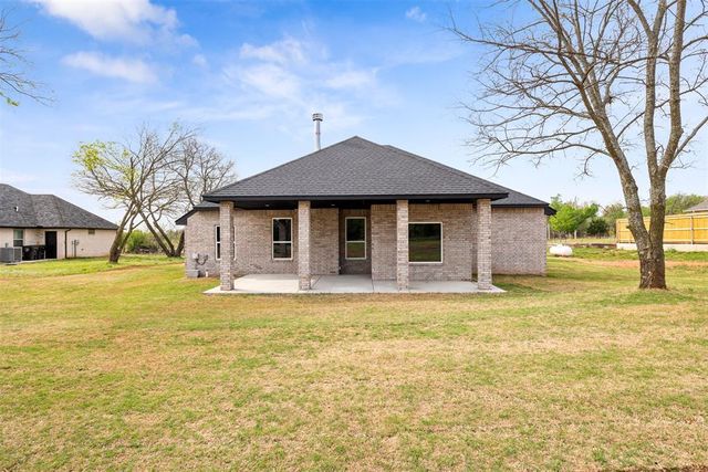 2412 County Road 1240, Blanchard, OK 73010