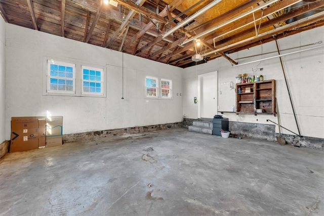 609 S Main Avenue, Lincoln, AR 72744