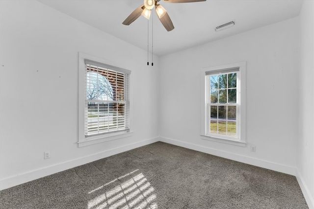 609 S Main Avenue, Lincoln, AR 72744