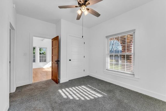 609 S Main Avenue, Lincoln, AR 72744
