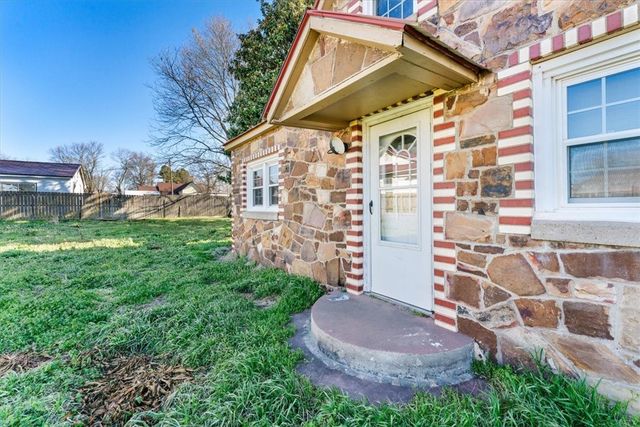 609 S Main Avenue, Lincoln, AR 72744