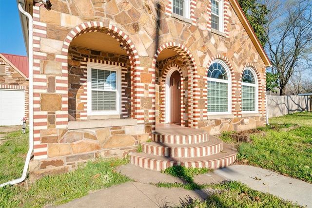 609 S Main Avenue, Lincoln, AR 72744