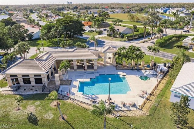 7750 Cameron CIR, Fort Myers, FL 33912