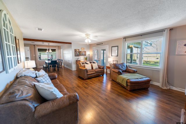 328 FM 900, Mt Vernon, TX 75457