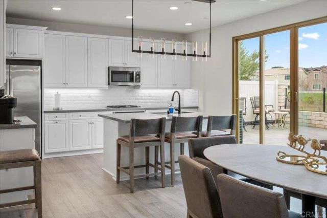 27960 Moosa Creek Way, Valley Center, CA 92082