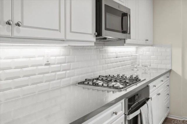 27960 Moosa Creek Way, Valley Center, CA 92082