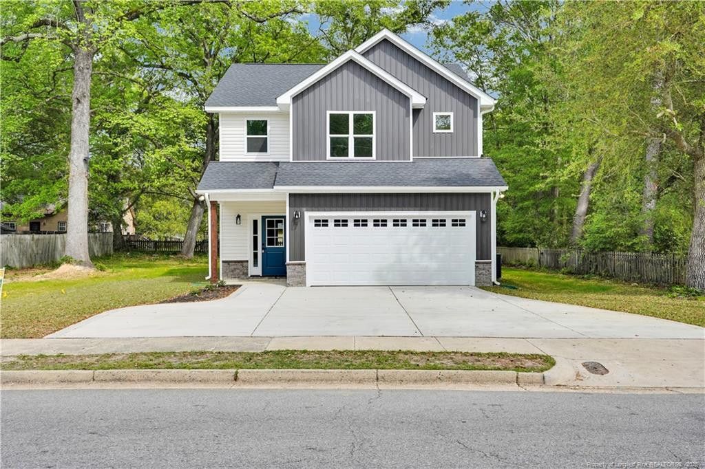 610 N Main St Street, Raeford, NC 28376