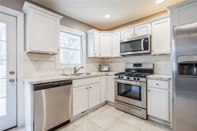 1326 Manitou Rd, Greece, NY 14468