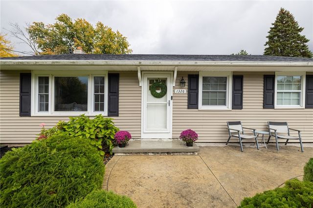 1326 Manitou Rd, Greece, NY 14468