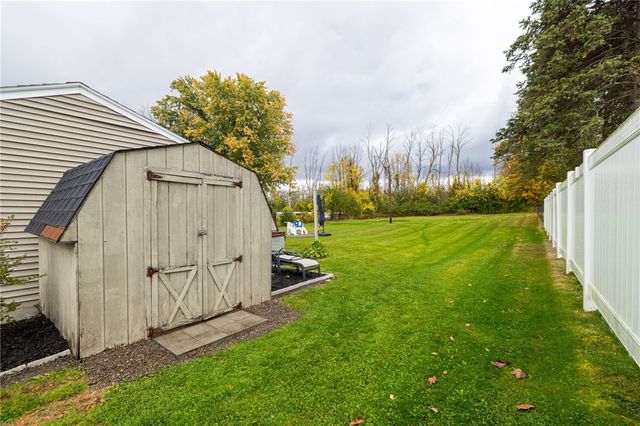 1326 Manitou Rd, Greece, NY 14468