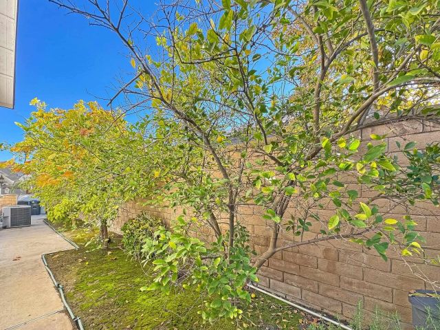 25521 Alisal Ave, Laguna Hills, CA 92653