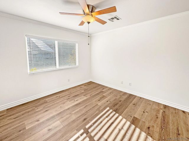 25521 Alisal Ave, Laguna Hills, CA 92653