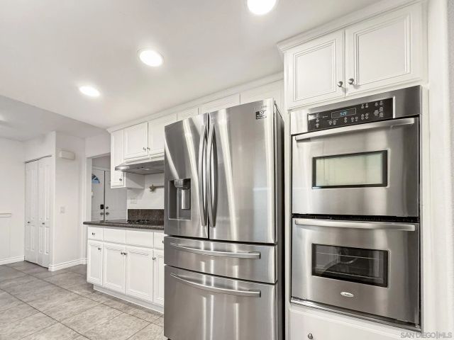 25521 Alisal Ave, Laguna Hills, CA 92653