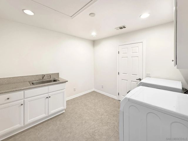 25521 Alisal Ave, Laguna Hills, CA 92653