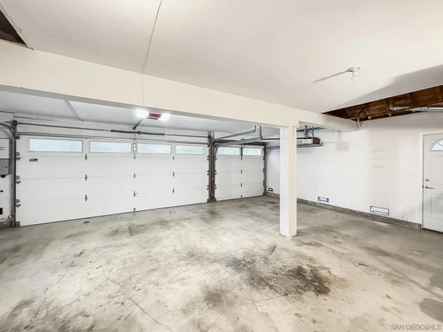 25521 Alisal Ave, Laguna Hills, CA 92653