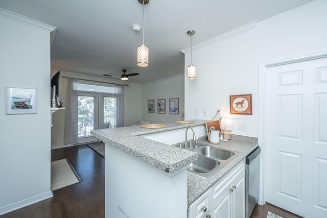 130 River Landing Drive 9320, Charleston, SC 29492