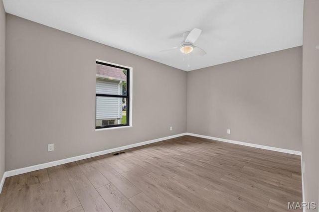 1315 Montrose Avenue, St Louis, MO 63104