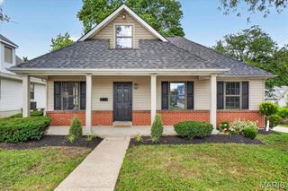 1315 Montrose Avenue, St Louis, MO 63104