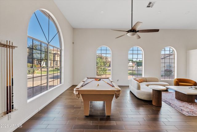 5773 W SHANNON Street, Chandler, AZ 85226