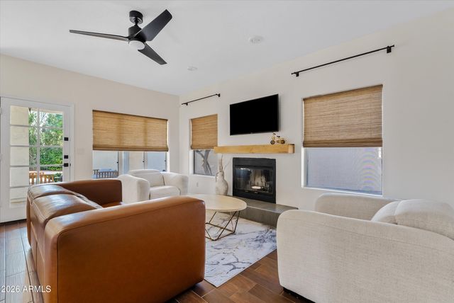 5773 W SHANNON Street, Chandler, AZ 85226