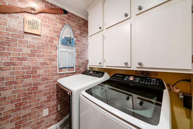 512 N Grener Avenue, Columbus, OH 43228