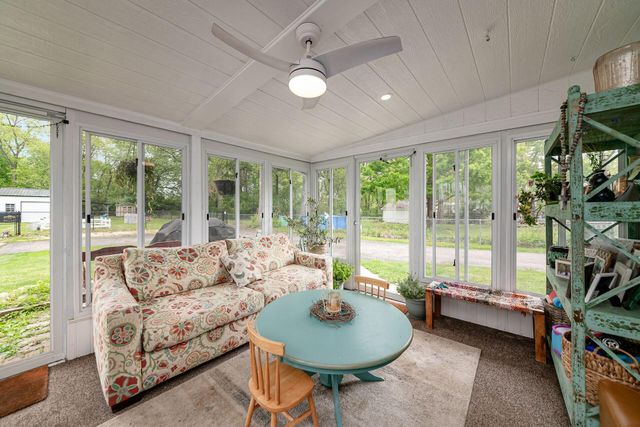 512 N Grener Avenue, Columbus, OH 43228