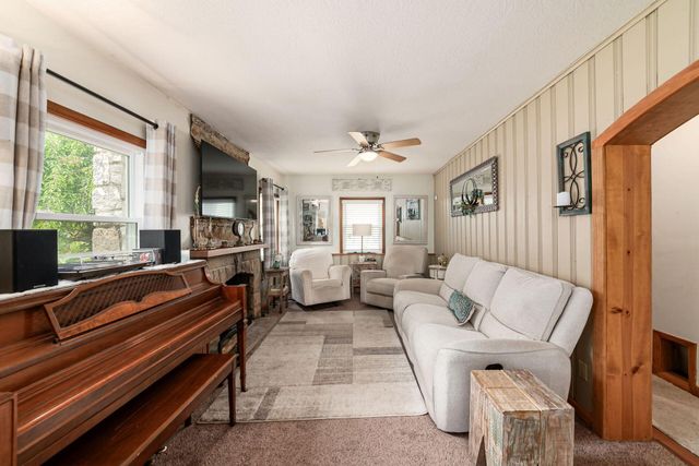 512 N Grener Avenue, Columbus, OH 43228