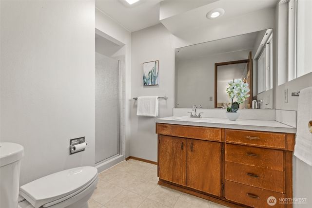 14901 SE 47th Place, Bellevue, WA 98006