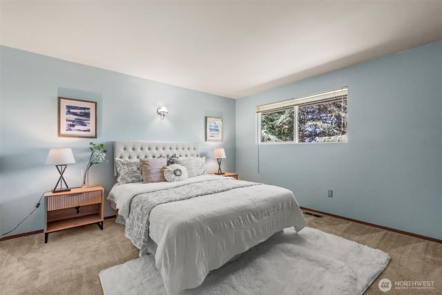 14901 SE 47th Place, Bellevue, WA 98006