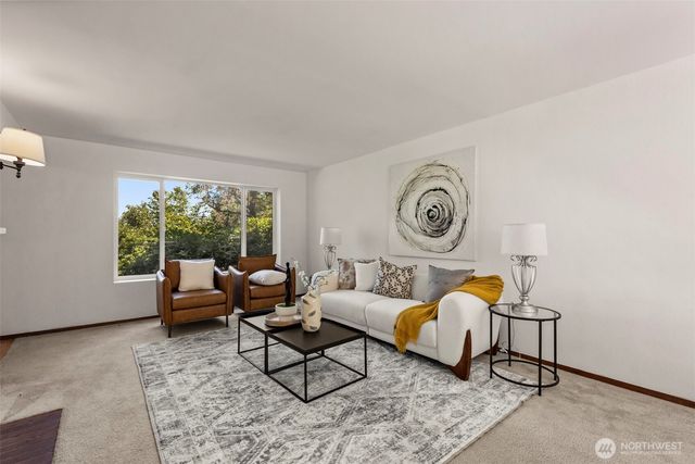 14901 SE 47th Place, Bellevue, WA 98006