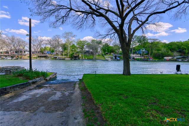 1327 Sea Breeze, New Braunfels, TX 78130