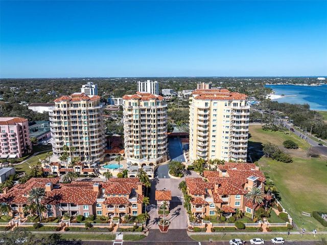 555 5TH AVENUE NE 273, St Petersburg, FL 33701