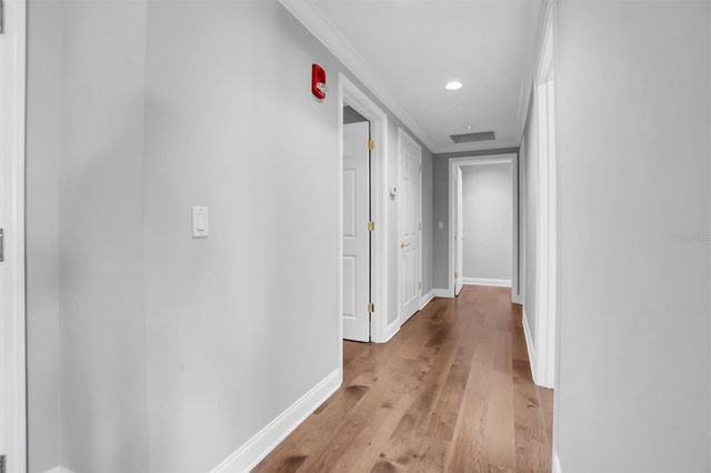 555 5TH AVENUE NE 273, St Petersburg, FL 33701