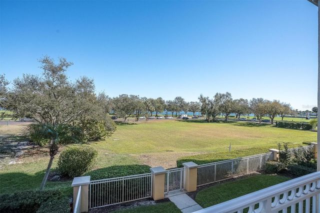 555 5TH AVENUE NE 273, St Petersburg, FL 33701