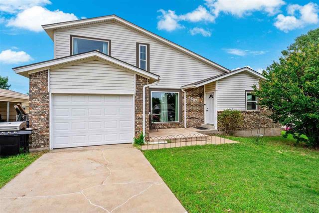 6607 NW Ferris Ave, Lawton, OK 73505