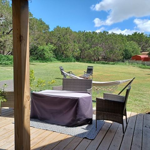 155 S Silver Creek, Kerrville, TX 78028