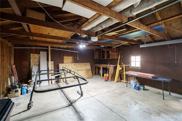 2512 Olson Drive, Dayton, OH 45420