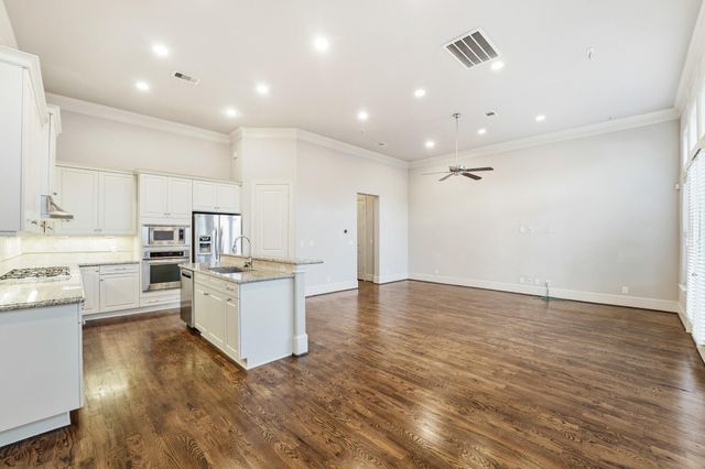 4142 Woodwind Lane, Houston, TX 77025